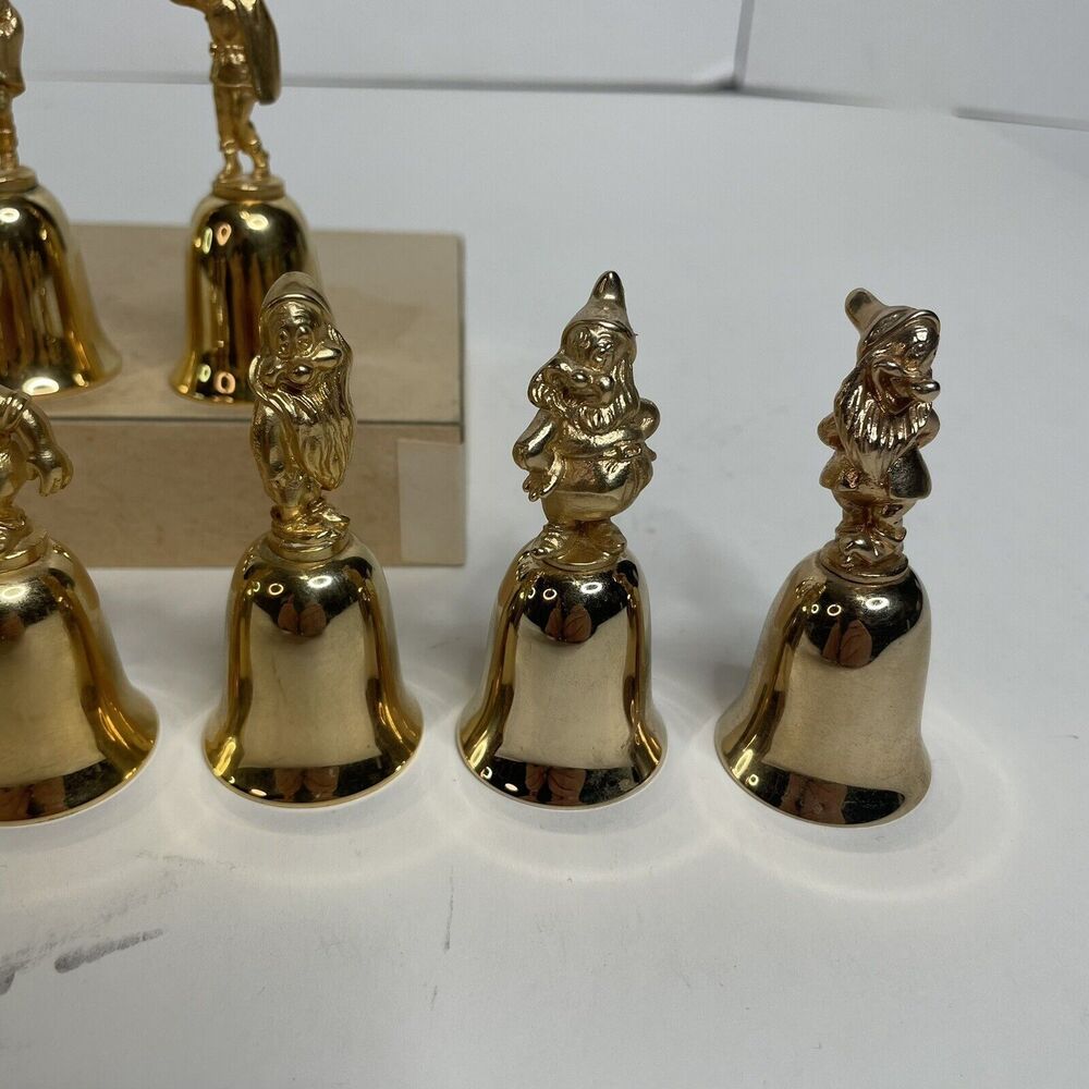 Vintage Snow White And The Seven Dwarves Gold Bells, Set Of 12, Reed & Barton - Picture 4 of 11
